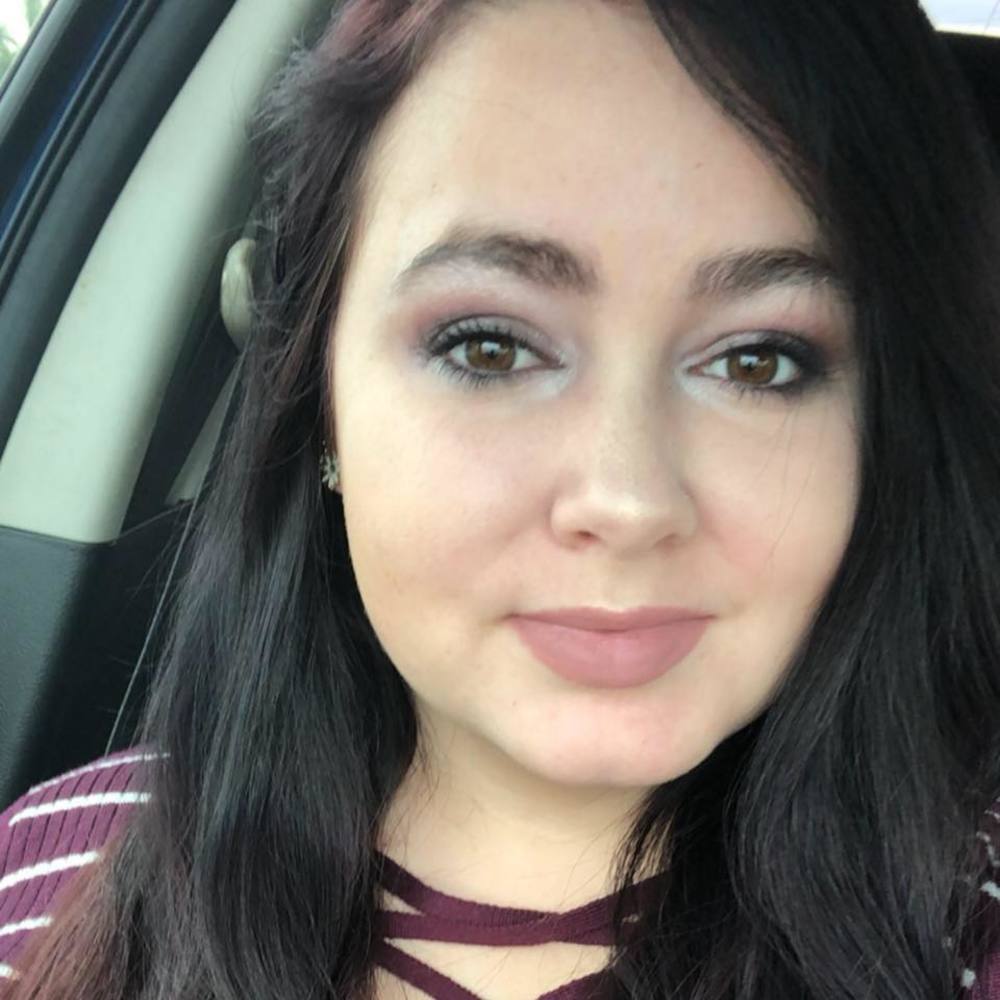Meet your Posher, Lexi